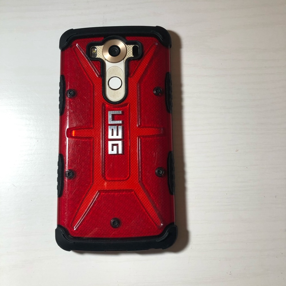 Used LGV10 Android smart phone!